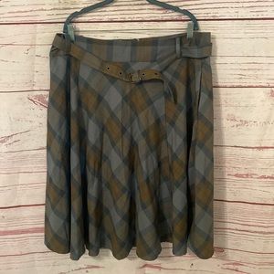Outlander x Torrid plaid kilt-style skirt
